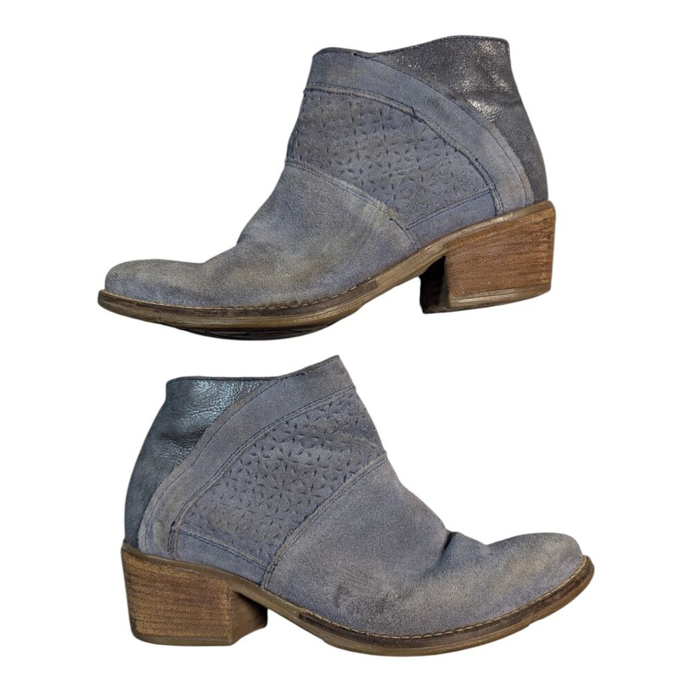 Khrio Gray Suede Perforated Almond Toe Block Heel Ankle Boots EU 37 US 6.5